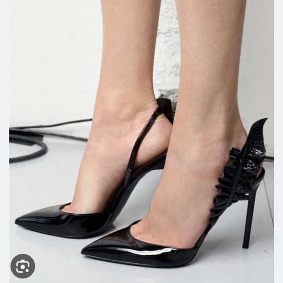 SAINT LAURENT EDIE Slingback Pump Heel Shoe Gold Black Patent-likeNew!originals! - Picture 2 of 8